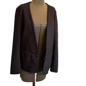 Women’s Wera Black Open Blazer . Size 44